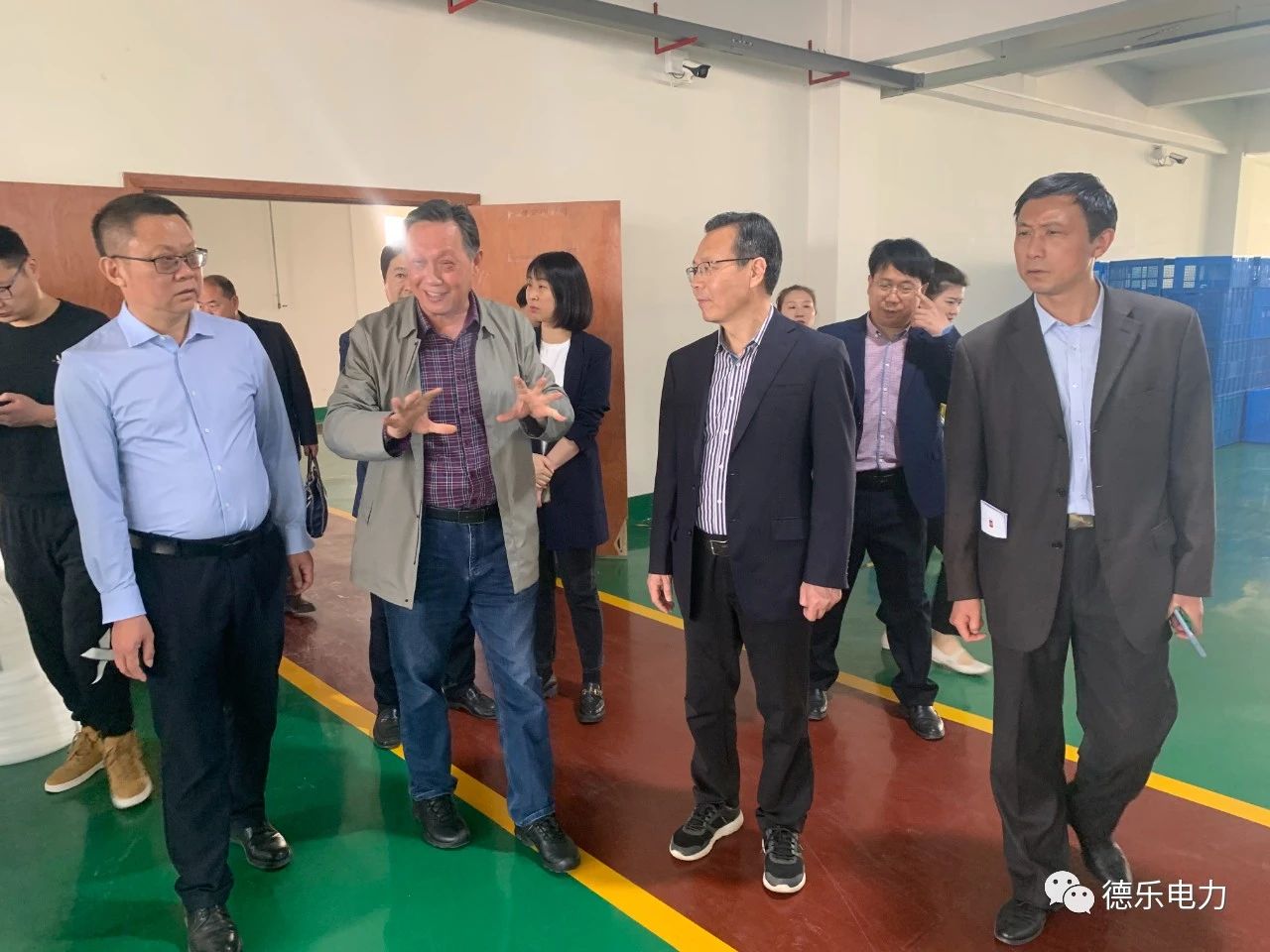 隨州市政協(xié)“大力實(shí)施成長(cháng)工程，推進(jìn)中小企業(yè)健康快速發(fā)展”專(zhuān)題調研廣水座談會(huì )在德樂(lè )電力召開(kāi)